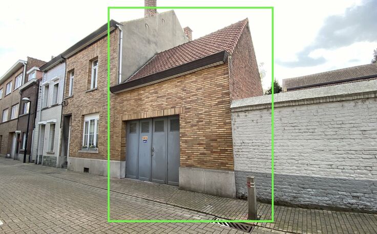 Garage + berging te koop in Sint-Pieters-Leeuw